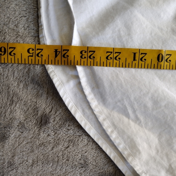 The Shirt By Rochelle Behrens White Sleeveless Essentials Shirt - Size Small - Picture 6 of 6